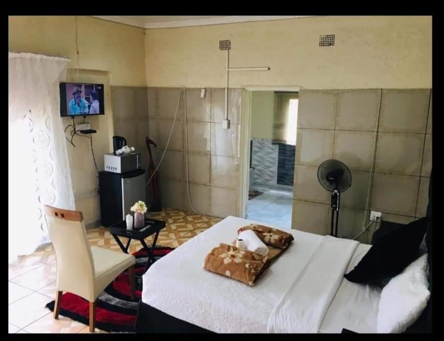 Starpoint Guest House เฟเรนนิงิง ภายนอก รูปภาพ